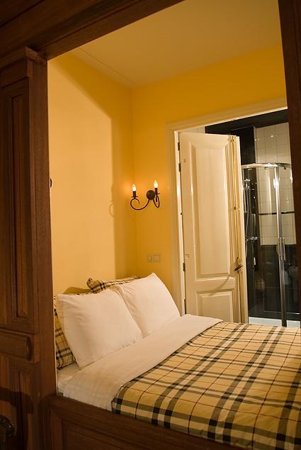 B&B Aan De Singelgracht Breda Quarto foto